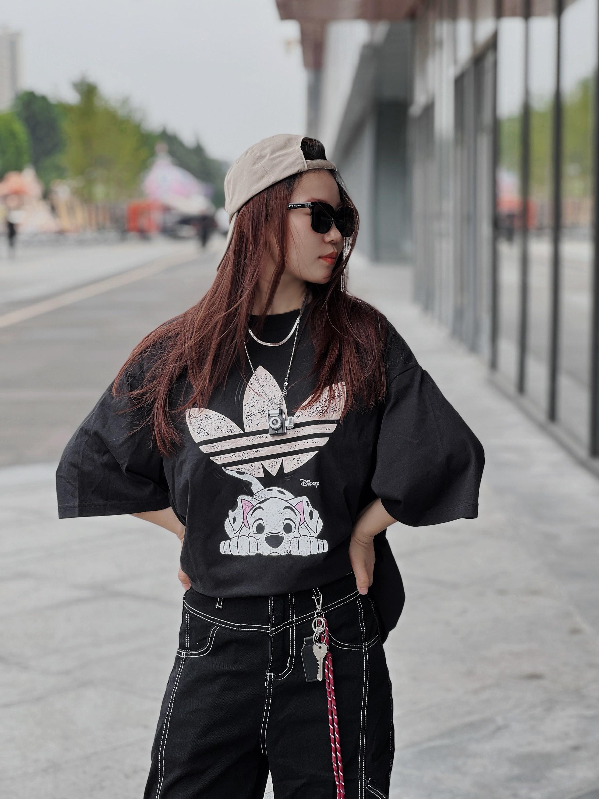 女大穿搭进化干货📷提升氛围感的小道具